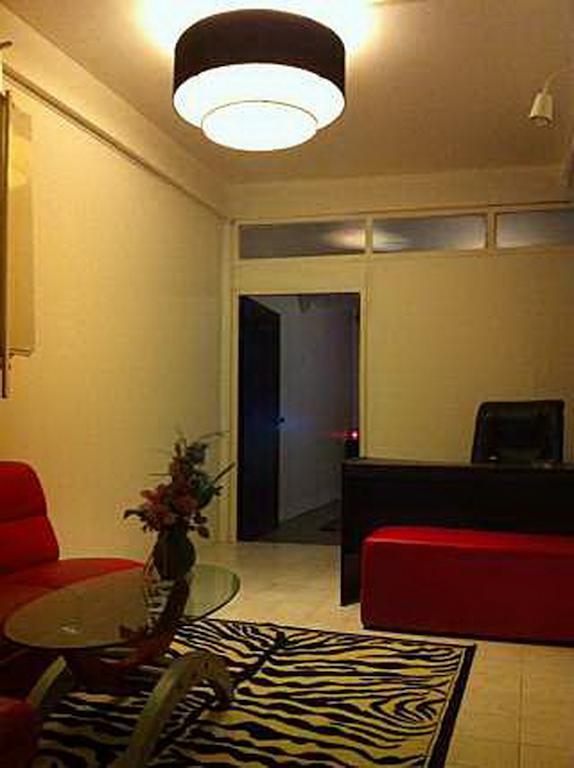 Maxwell Inn Pattaya Esterno foto